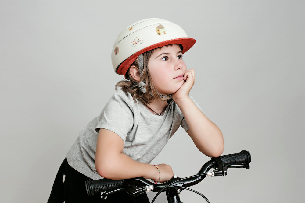 Casque de vélo de ville enfant pliable Closca Kids orange garçon 1