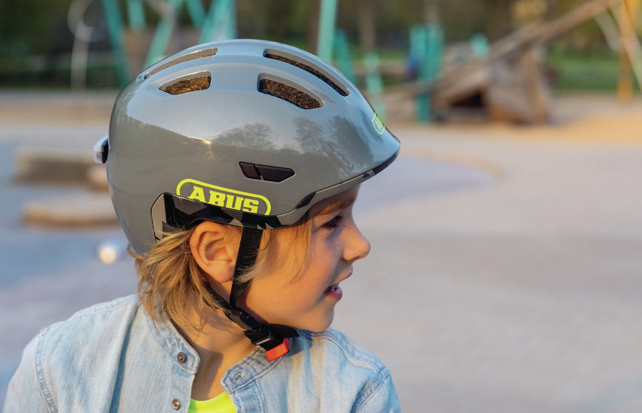 Casque vélo enfant Abus Smiley 3.0 ACE LED