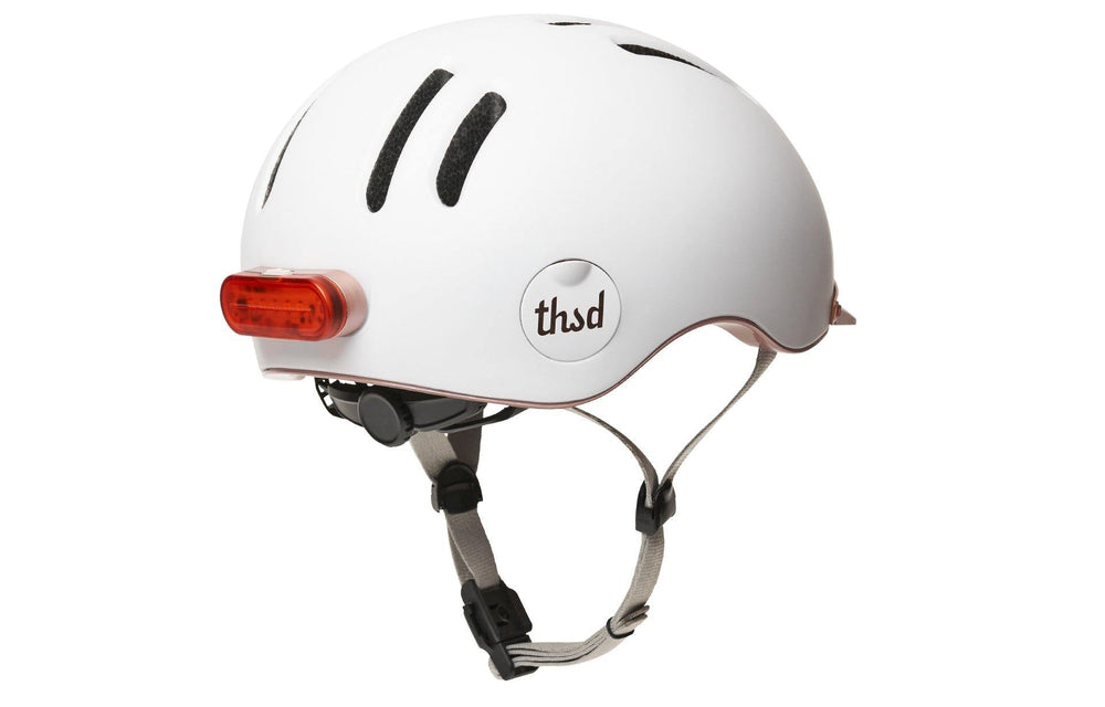 Casque Vélo Thousand Chapter Supermoon Blanc Vue de 3/4 arrière effet porté