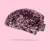 Couvre-casque Helmut Big Sequins Light Pink sur fond rose
