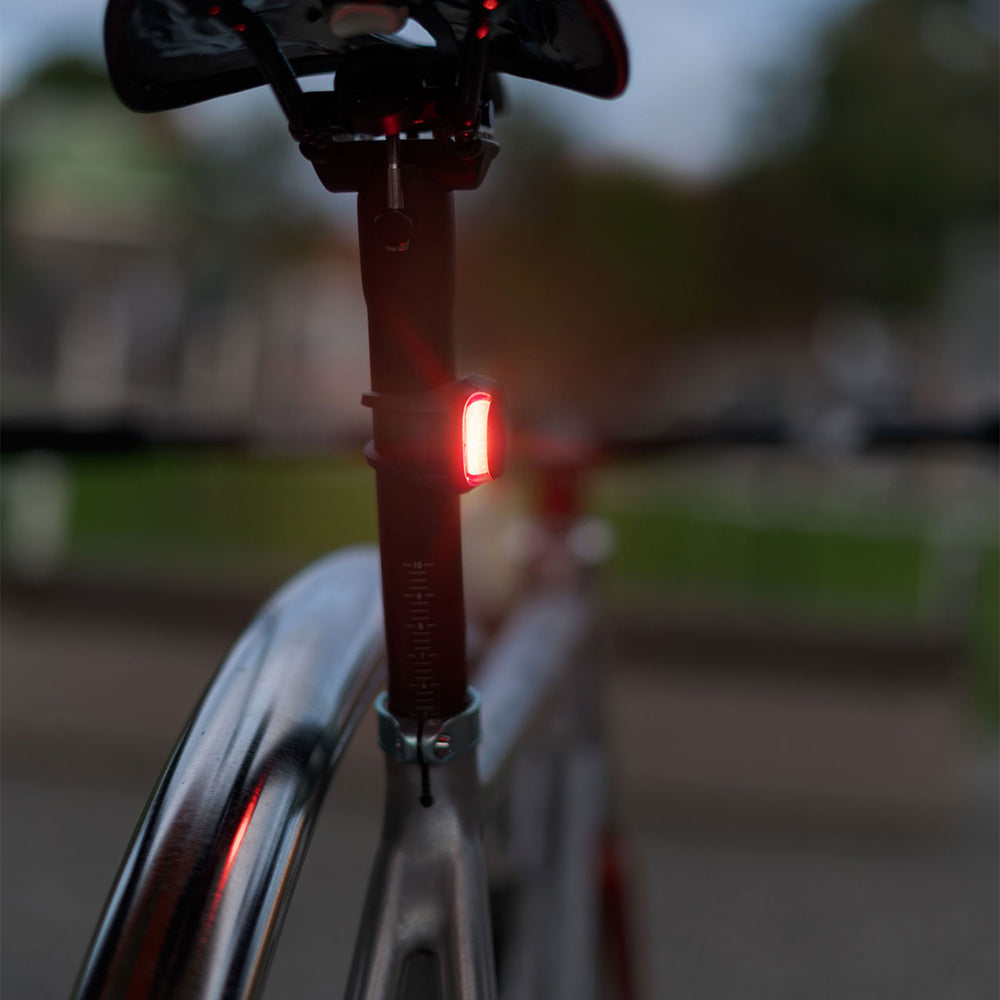 Éclairage vélo arrière Knog - Frog USB Rear - Spider Black