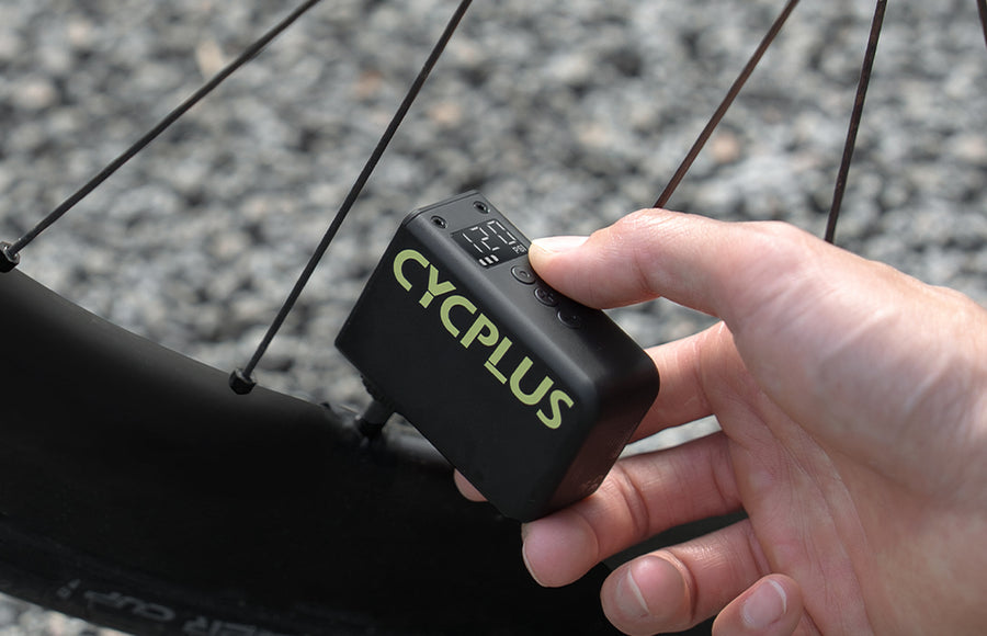 mini-pompe-electrique-velo-cycplus-as2-ultra-sec2