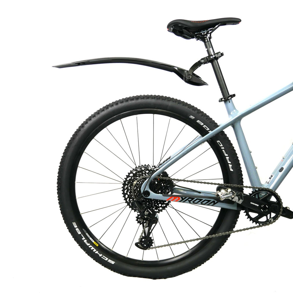 Garde-boue arrière Polisport Mud Pro monté sur un VTT