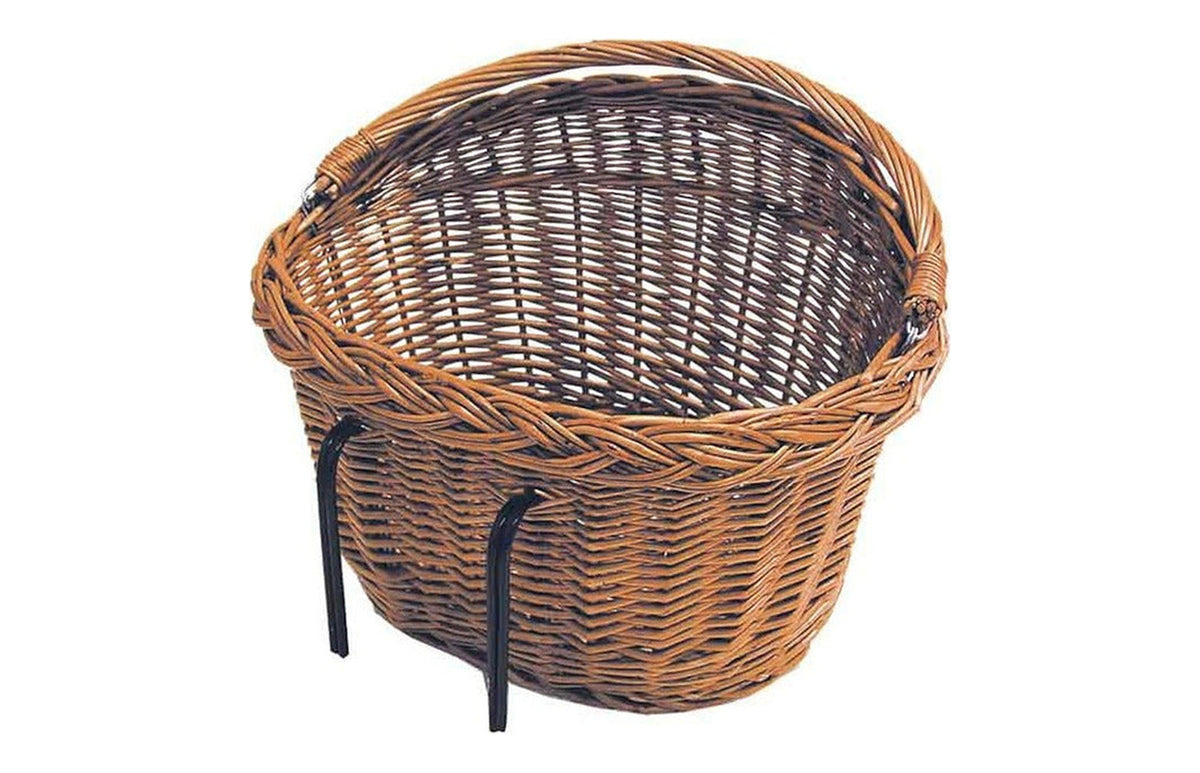 Panier vélo Basil Detroit en osier - le panier en osier naturel verni sur fond blanc