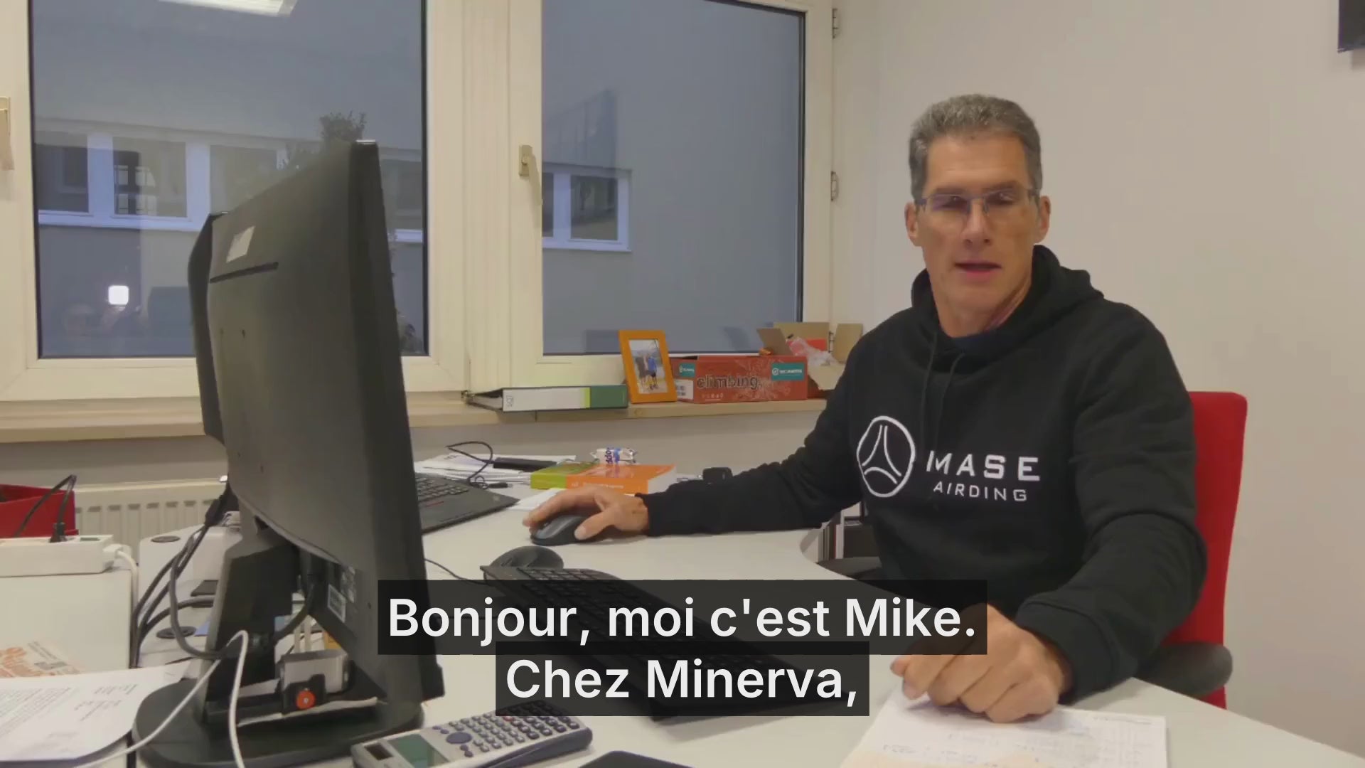 Les fondateurs de MASE présentent leur airbag vélo, vidéo officielle MASE sous-titrée en français