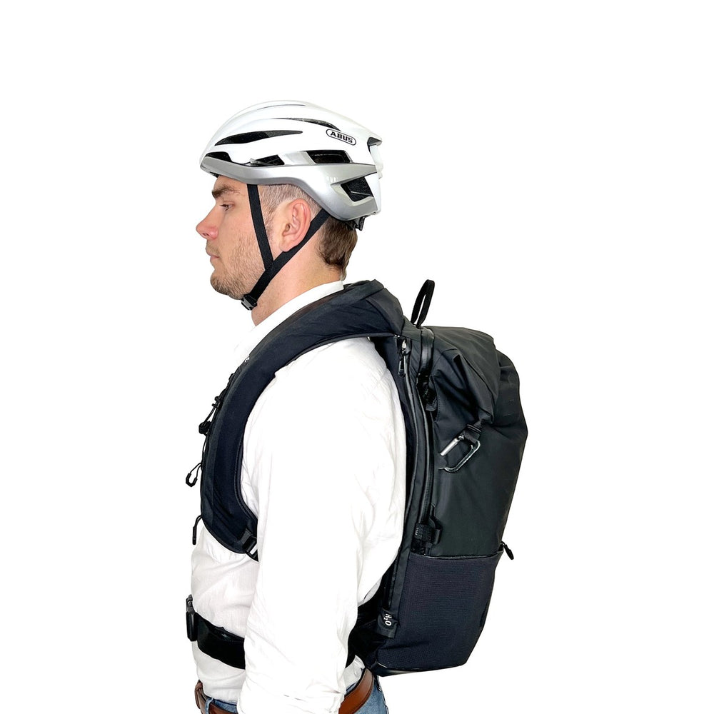 Sac à dos airbag MASE Airding Cargo AirRide de profil