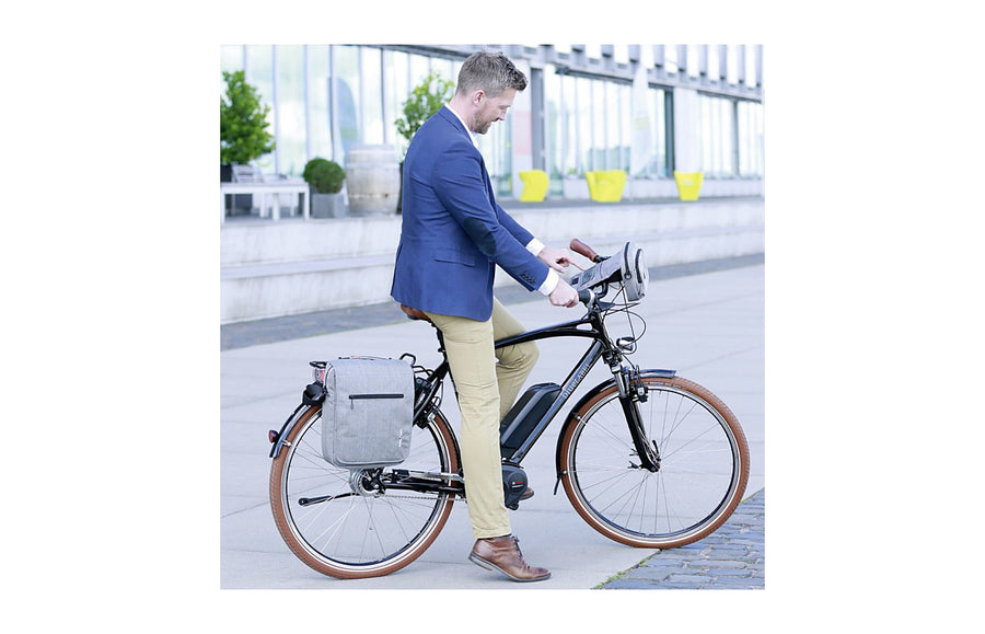Sac KlickFix SmartBag Touch porte en bandouliere en ville