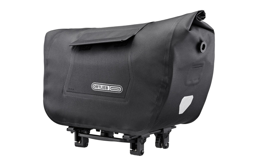 Sur le porte-bagages, en un clic