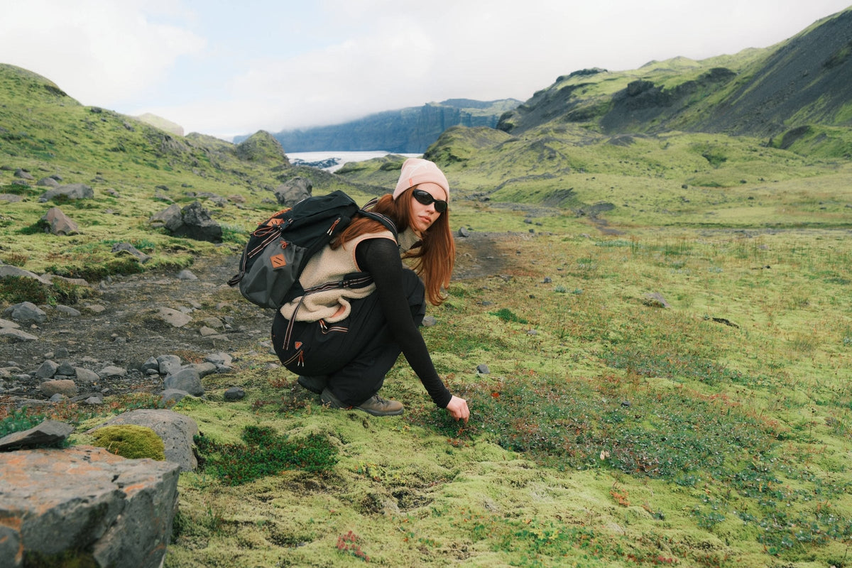 Randonneuse avec un bonnet imperméable Sealskinz
