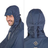 Capuche ergonomique de la cape Garibaldina 2G bleu foncé, de face et de dos